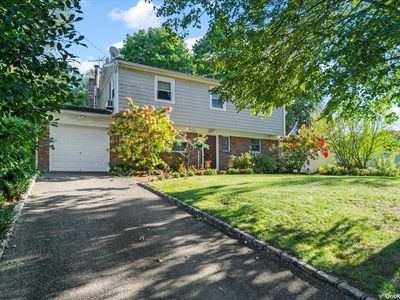 302 E 20th Street, Huntington Station, NY, 11746