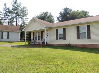 1748 Cypress Dr, Culpeper, VA 22701