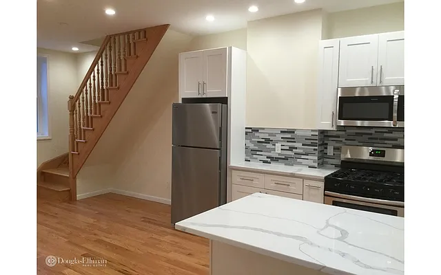 Rented by Douglas Elliman | media 15