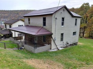 1785 Dixon Rd, Clymer, PA 15728