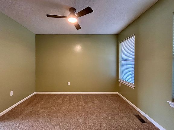 3rd image of 103 Westover Ave APT 102
