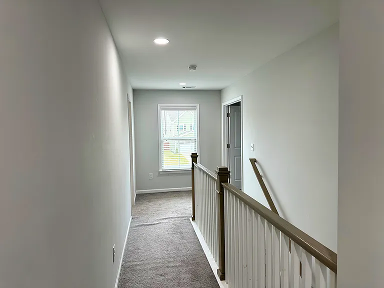 547 Backacre Ct — Photo 14