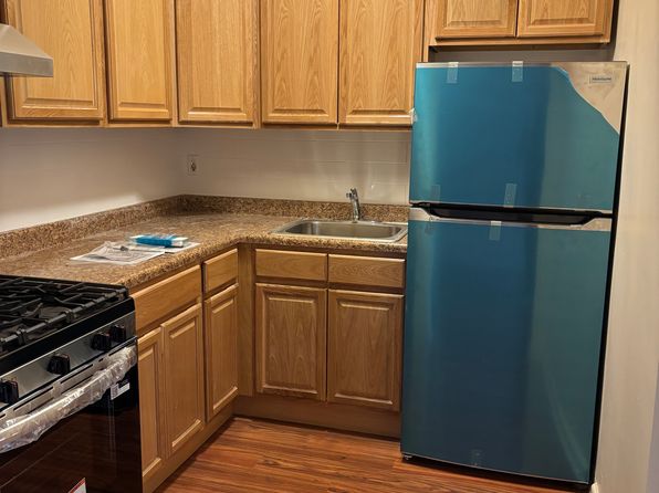 747 E 226th St APT 1C