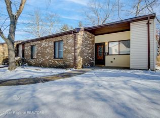 101 Arrowood Rd UNIT E, Manalapan, NJ 07726