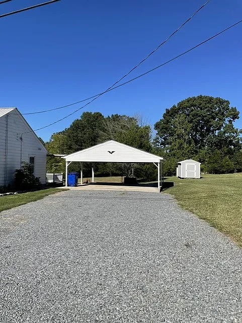 2 bed, 912 sqft, $1,200 — Photo 3