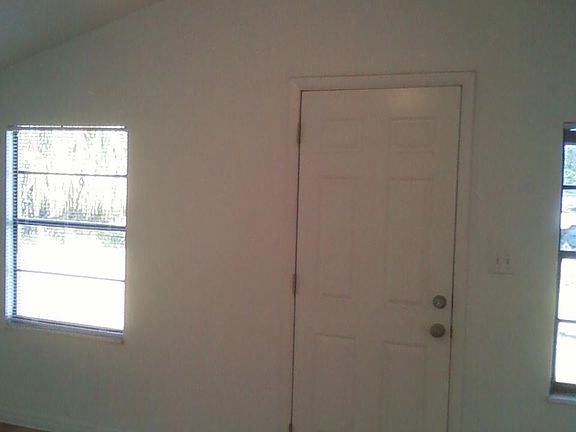 2nd image of 7205 S Manhattan St