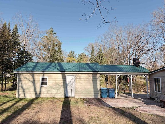 3rd image of 6862 Railroad Rd