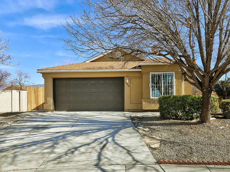 1st image of 11609 Huron Ct SE