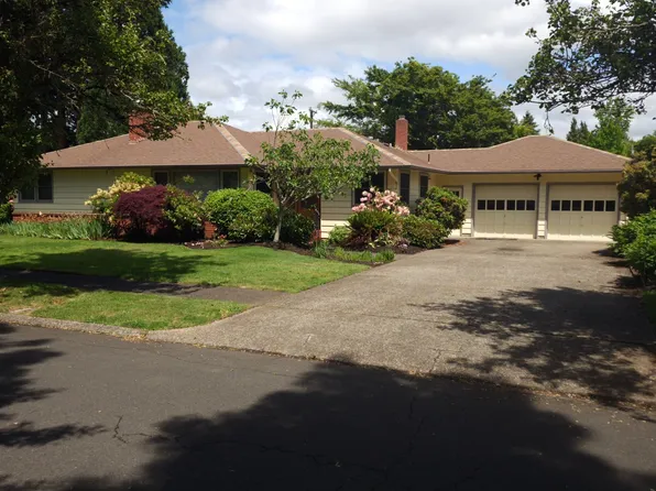 3075 Dapple Way, Eugene, OR 97401