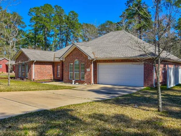 623 Rolling Hills Dr, Huntsville, TX 77340