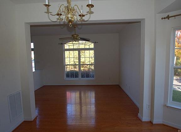 5th image of 1301 New Haven Ct #1301