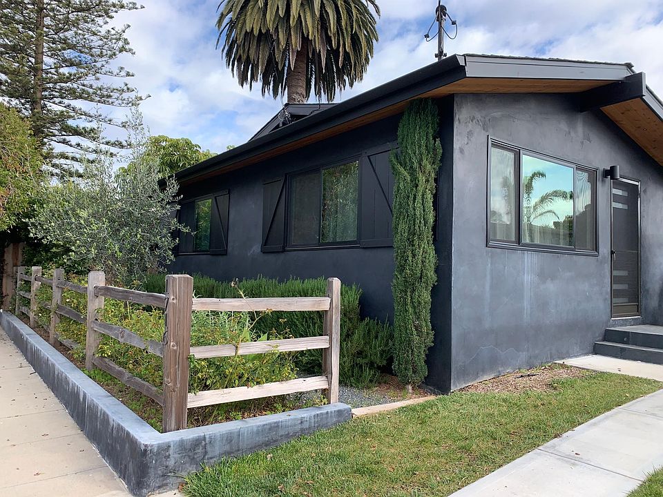 Front of Unit A