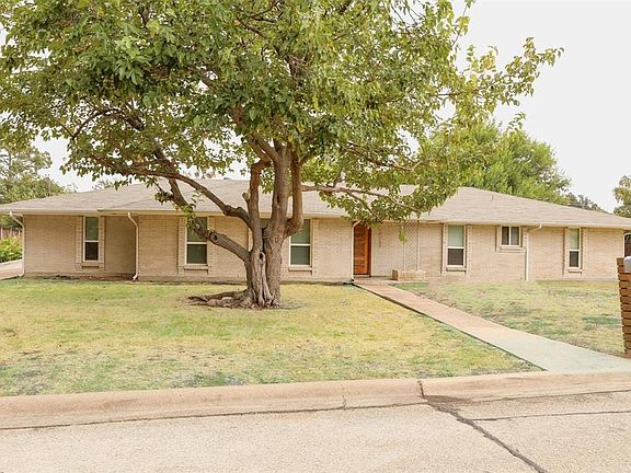 2nd image of 14737 Tanglewood Dr