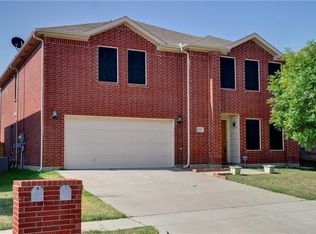9957 Legacy Dr, Fort Worth, TX 76108