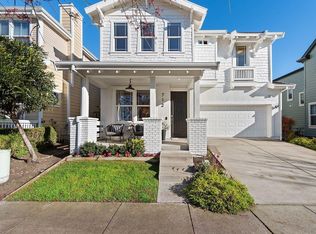 712 Yorkshire Rd, Petaluma, CA 94954