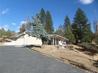 39339 Skyline Dr, Oakhurst, CA