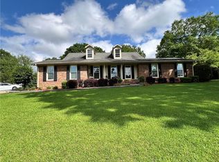 37 Reynolds Bridge Rd, Kingston, GA 30145