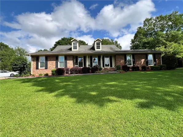 37 Reynolds Bridge Rd, Kingston, GA 30145