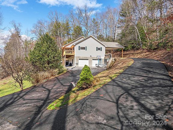 4th image of 77 Yorkshire Dr