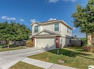 941 Lauren St, New Braunfels, TX 78130