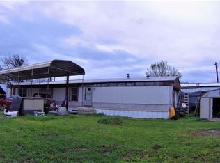 214 Circle Dr, Buda, TX 78610
