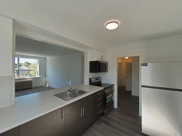 3 Drexel Rd #14-4A, Toronto, ON M6A 2L4