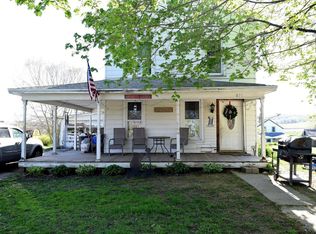 471 Mill St, La Valle, WI 53941