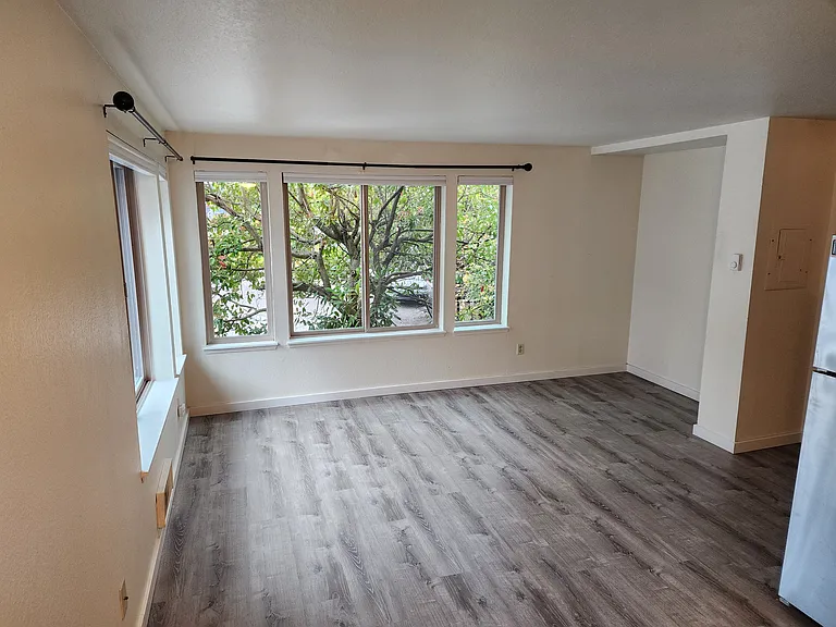 29 Etruria St #407 — Photo 4