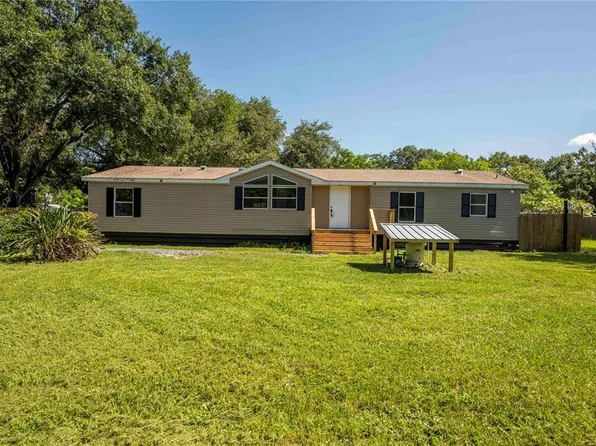 37909 Avalon Dr, Zephyrhills, FL 33541