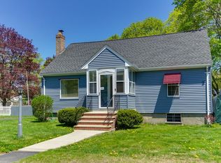 7 Crawford Rd, Burlington, MA 01803