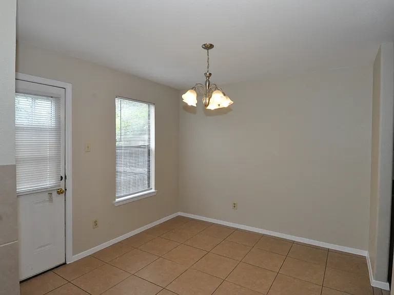 12304 Abney Dr #D — Photo 10