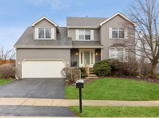 711 Cooper Ct E, Aurora, IL 60504