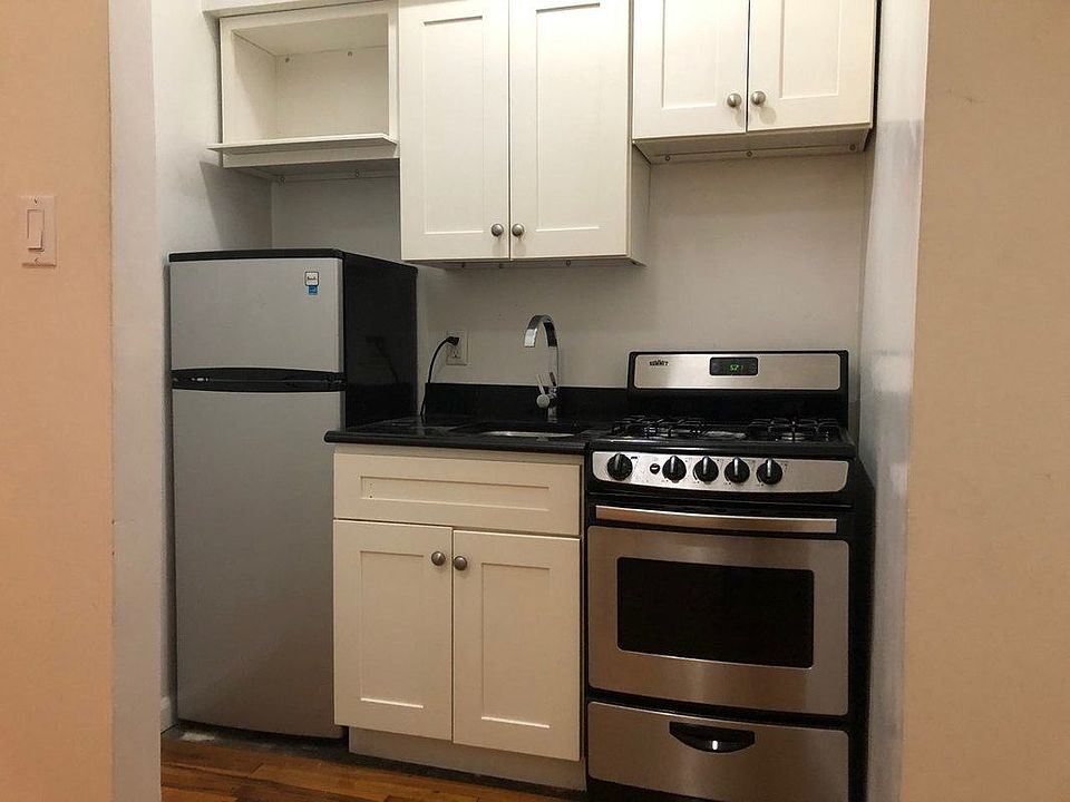 1st image of 227 E 11th St APT 3A