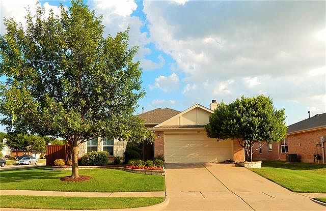 1st image of 3001 Connor Ln