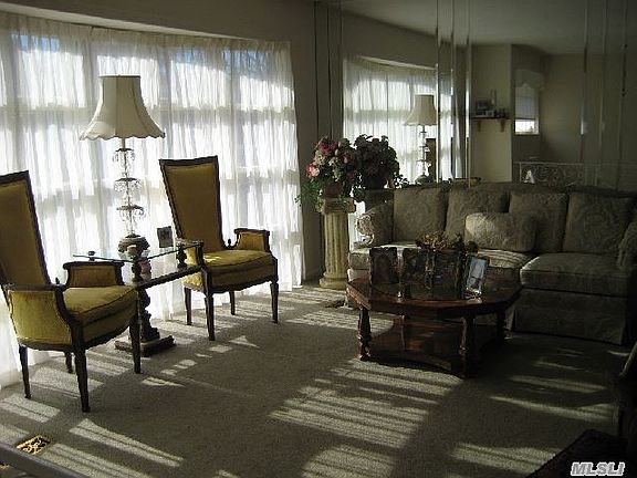 3rd image of 149 Tabor St