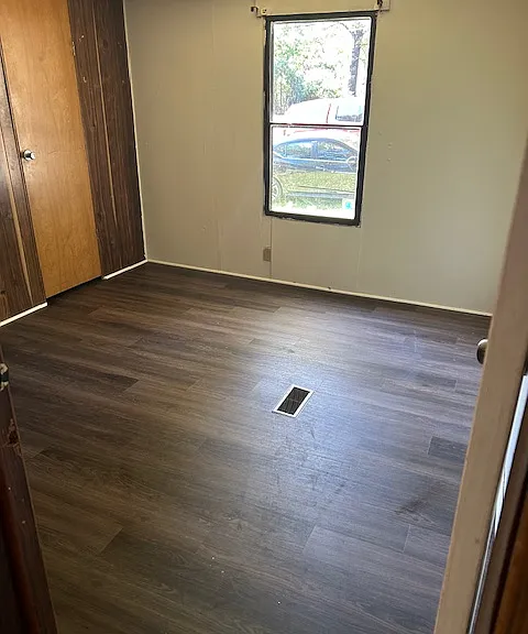 177 Floyd St — Photo 8