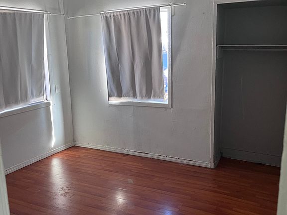 2nd image of 431 N Hicks Ave