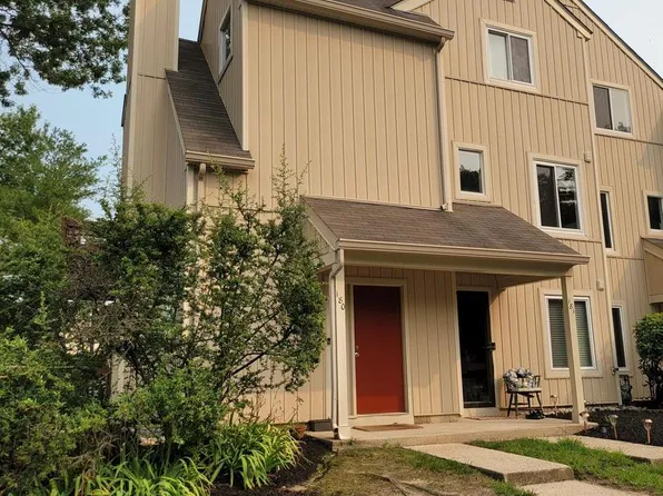 180 Woodlake Dr, Marlton, NJ 08053