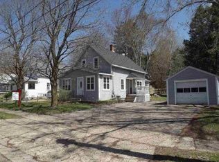 134 W 13th St, Clintonville, WI 54929