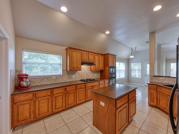 3rd image of 9520 Morgan Creek Dr