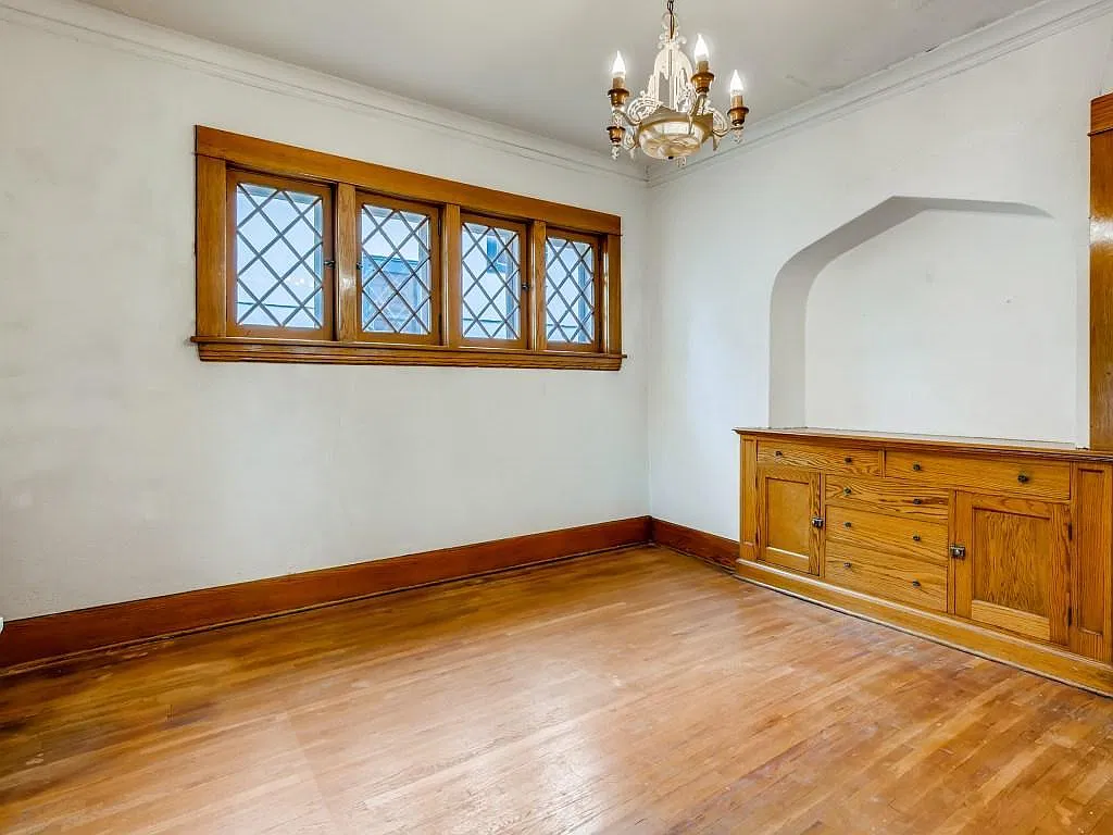 5 bed, $3,000 — Photo 4
