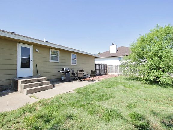 5th image of 2505 E 21st St