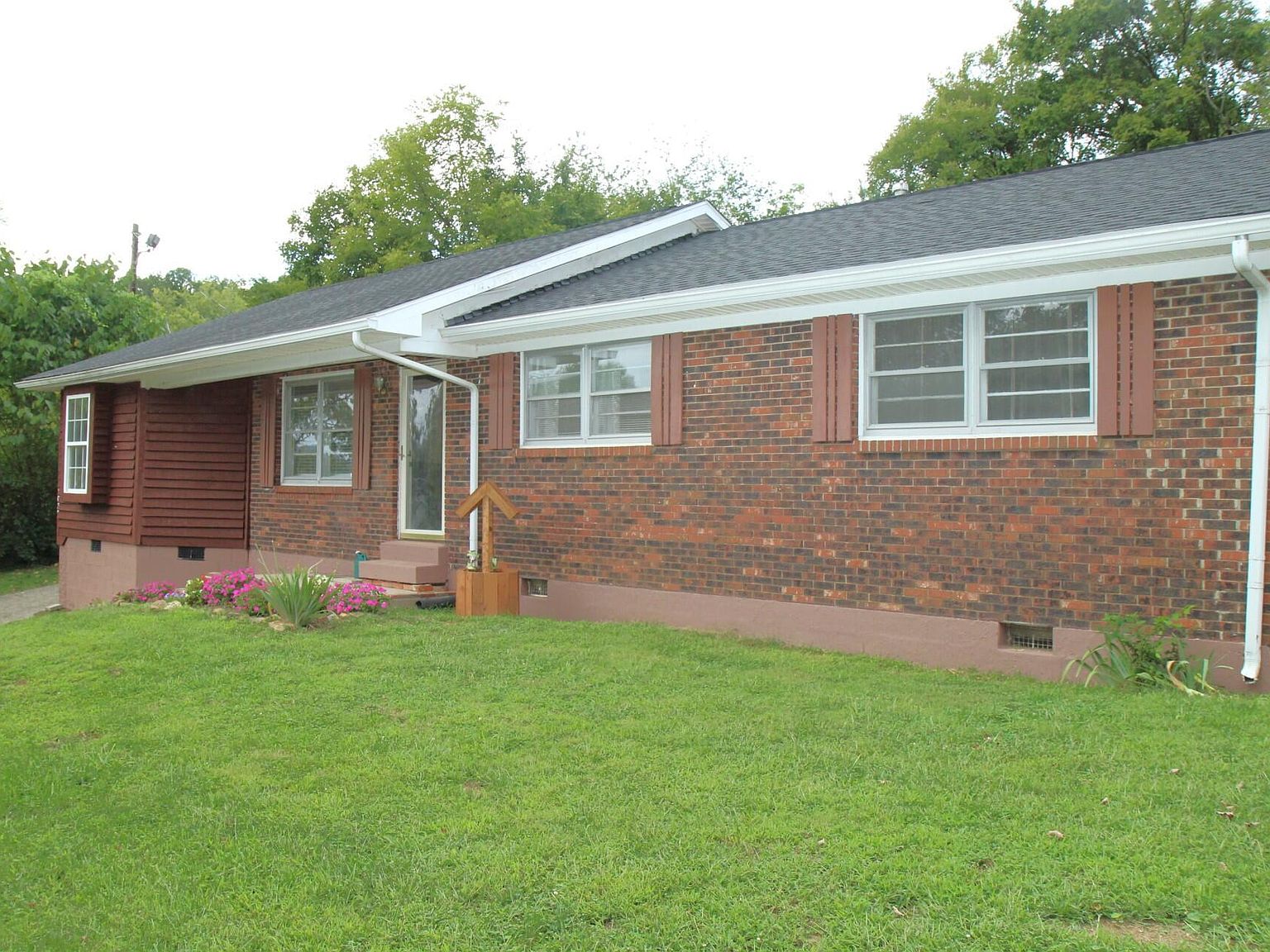 1032 Wisemantown Rd, Irvine, KY 40336 Zillow