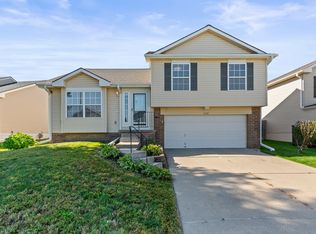 6322 N 128th St, Omaha, NE 68164