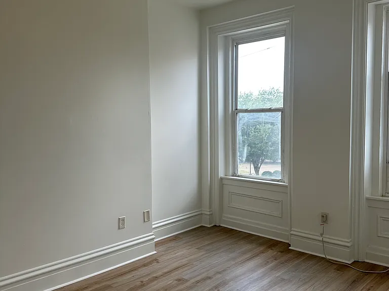 1516 Brighton Pl #2 — Photo 2