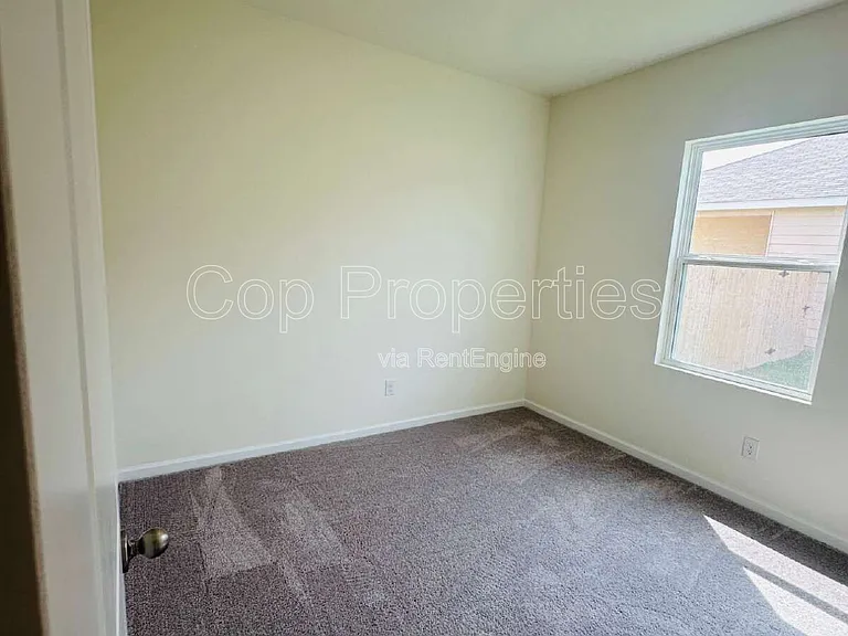 10136 Peppercorn Pl — Photo 7