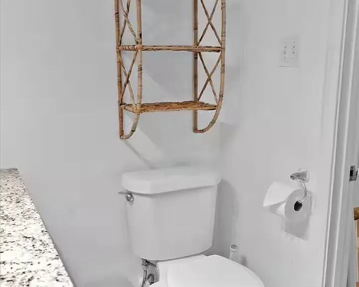 1239 Elizabeth Ave SW — Photo 14