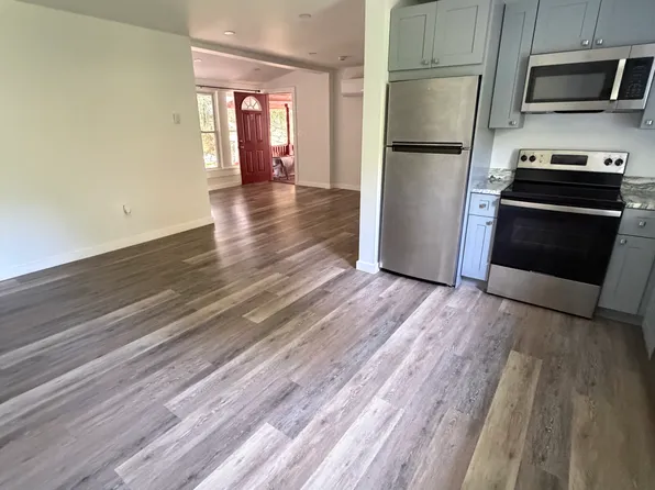 602 South Rd #C, Milton, NY 12547