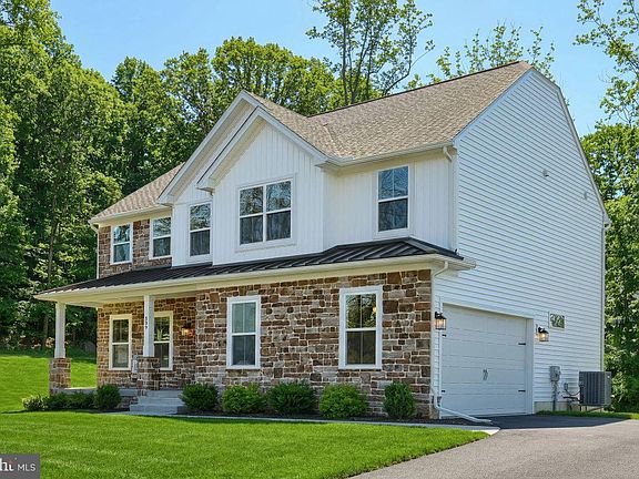 2nd image of 289 Burd Coleman Rd