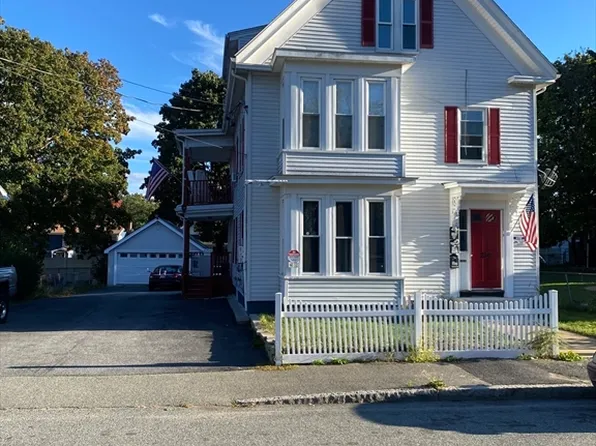 236 Market St, Brockton, MA 02301